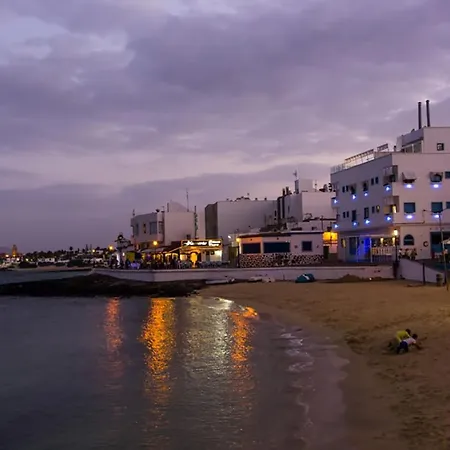 Delfines By Holidays *