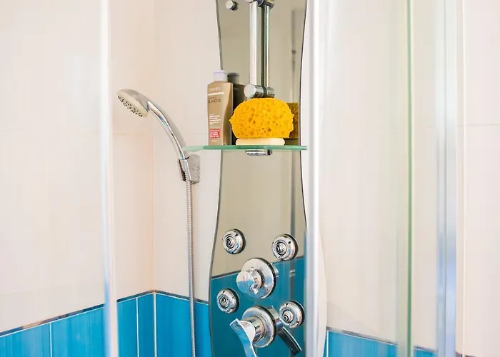 Delfines By Holidays *