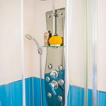 Delfines By Holidays *