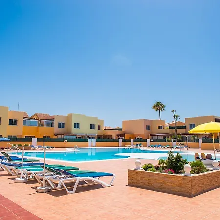 Delfines By Holidays شقة *